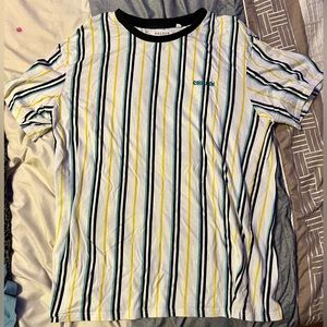 L Striped pacsun t-shirt